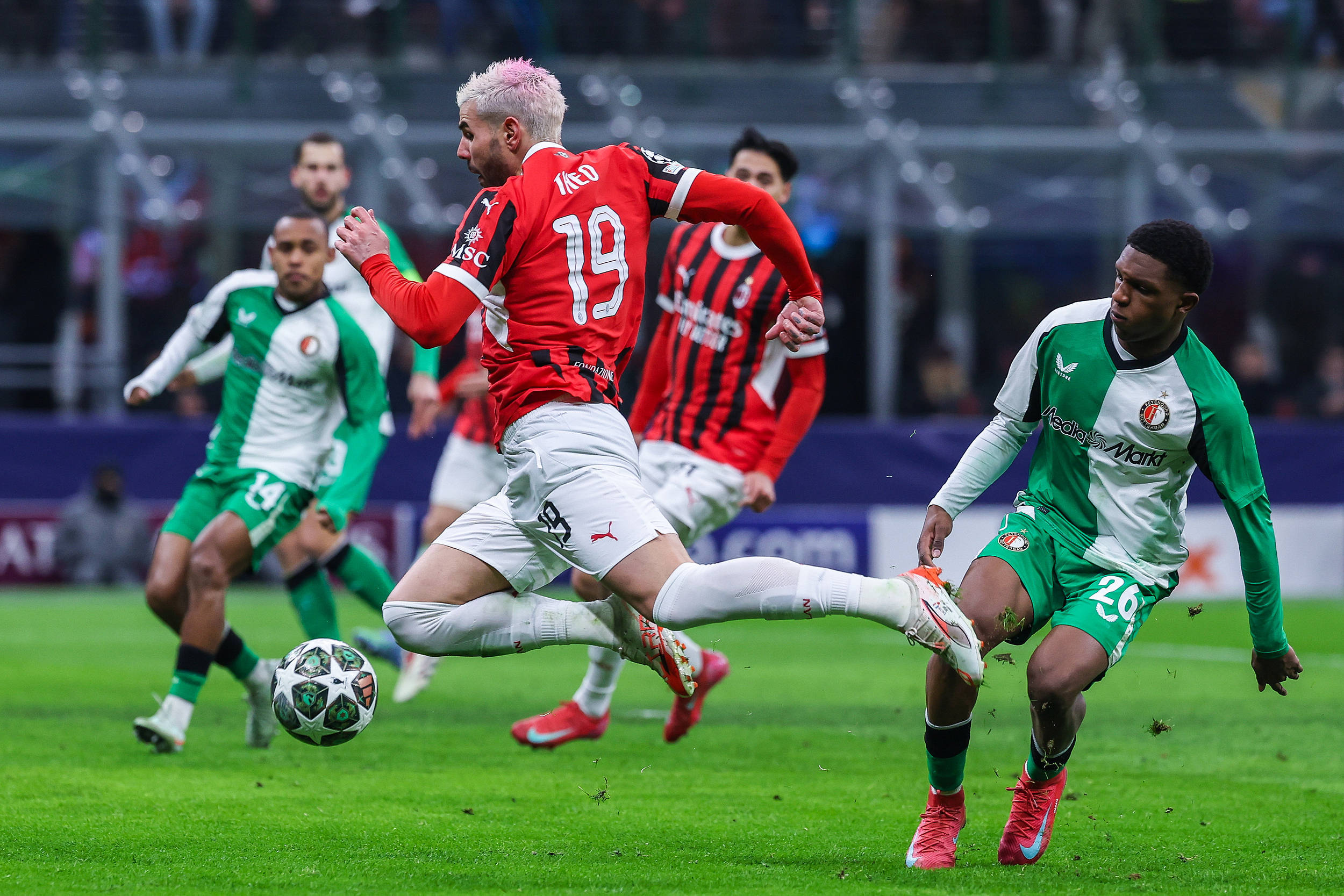 开云体育中国-关于转折点国际米兰战术微调；荷甲冲刺阶段攻防权衡；底气十足；年轻球员得到机会的信息