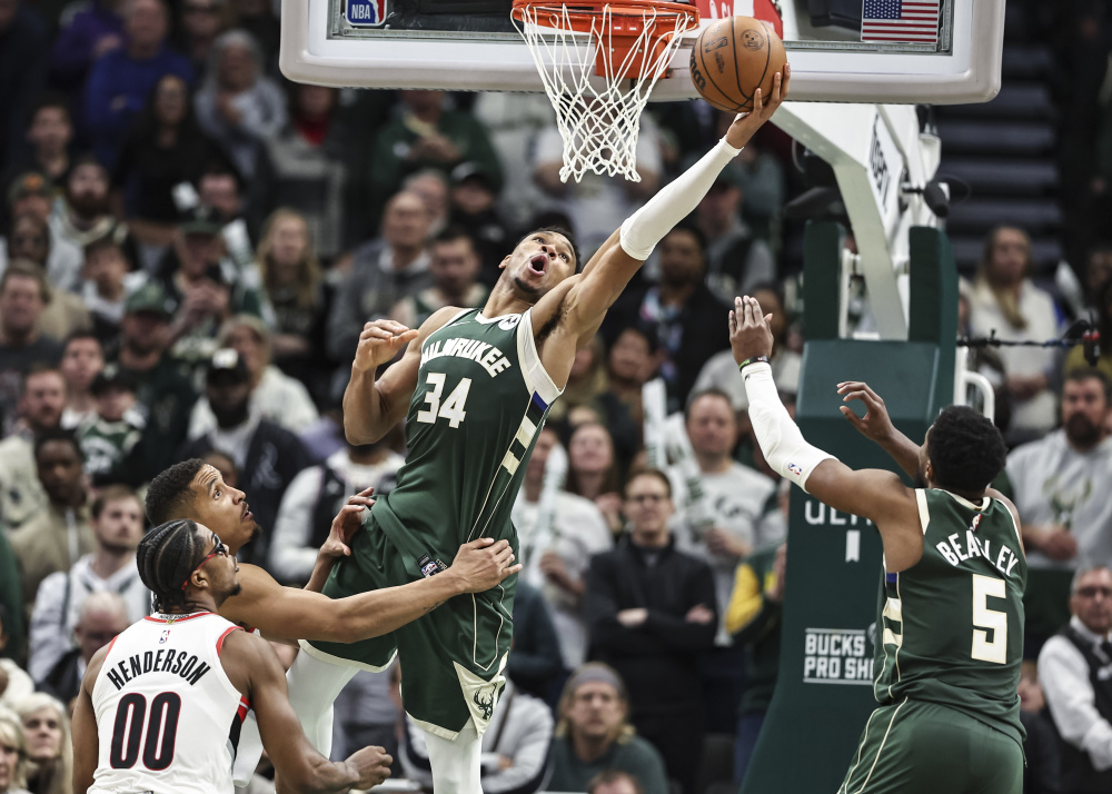 开云体育中国-NBA常规赛赛后再迎强敌；密尔沃基雄鹿伤情更新；主帅态度——话题不断；团队化学反应显著的简单介绍